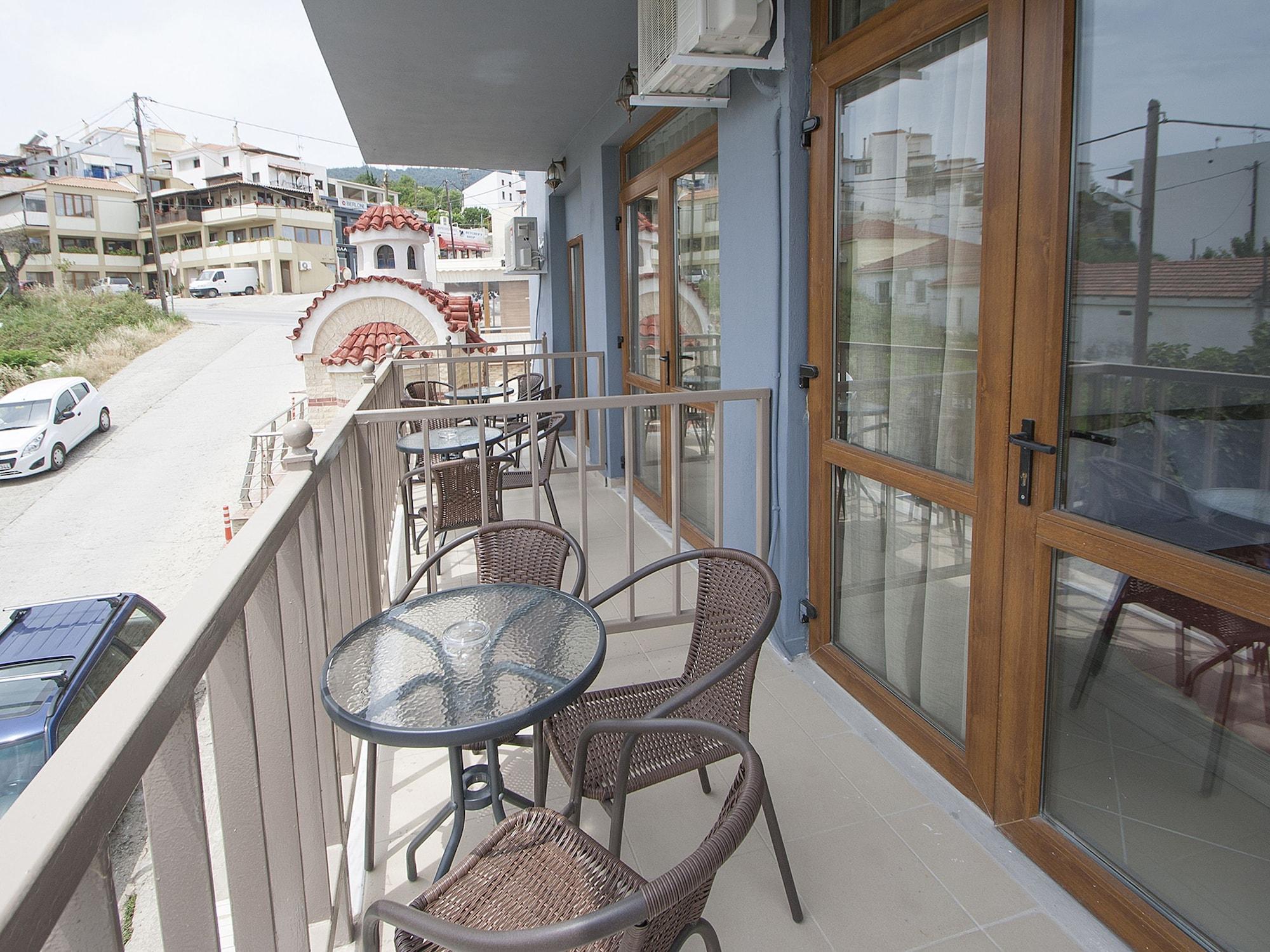 Pension Pineapple Skiathos Exterior foto
