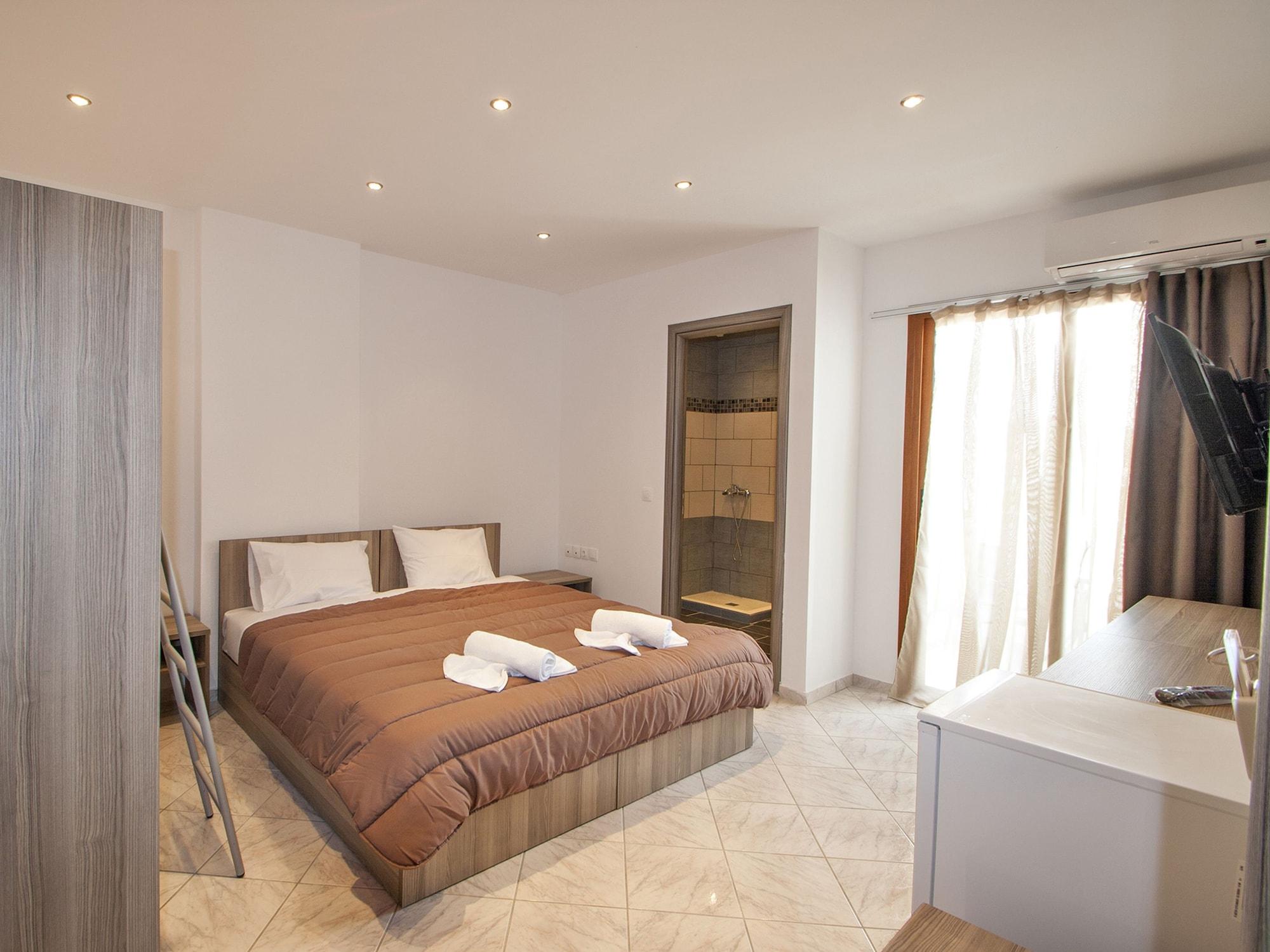 Pension Pineapple Skiathos Exterior foto