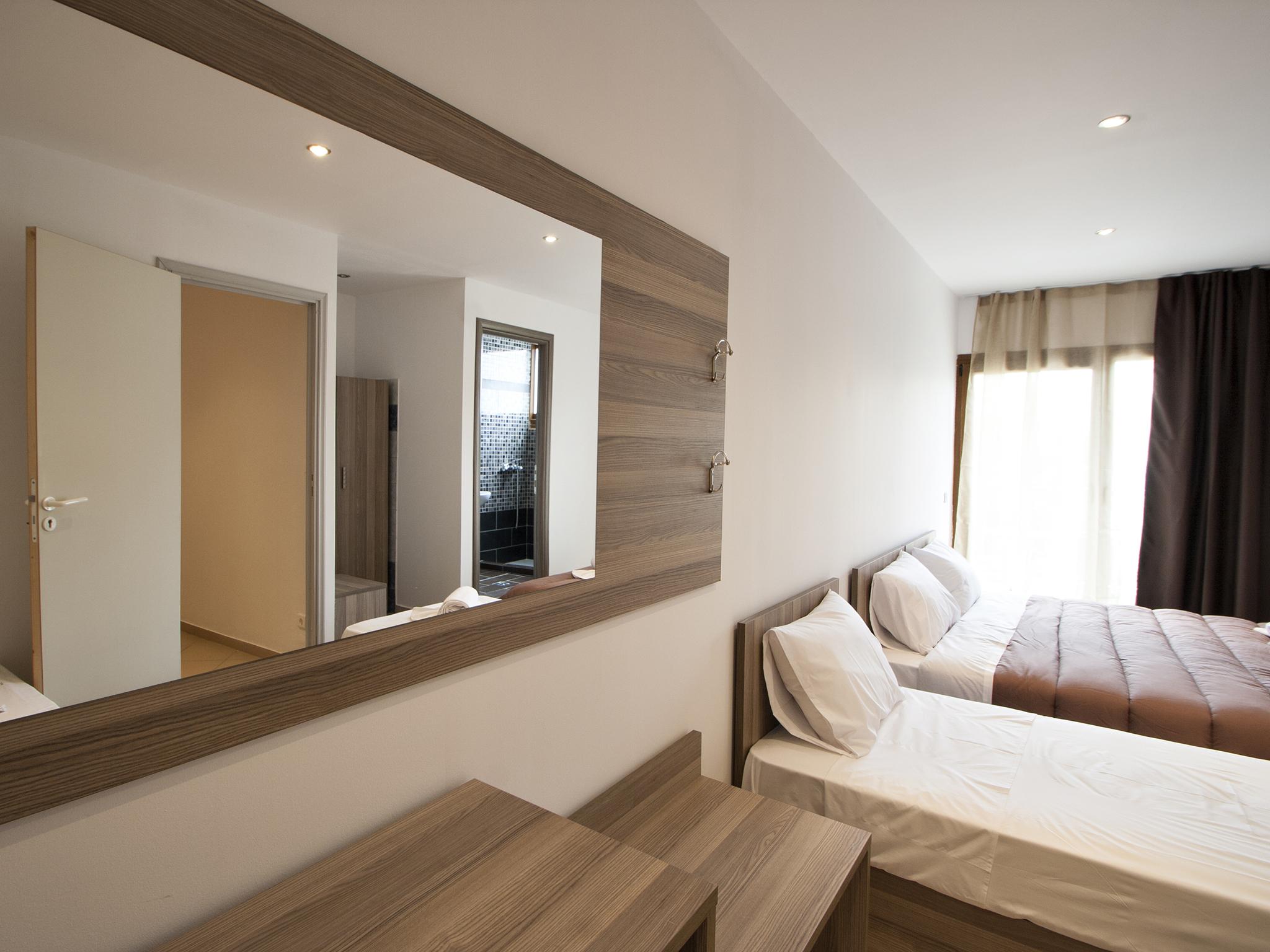 Pension Pineapple Skiathos Exterior foto